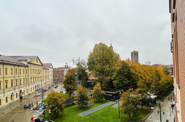 appartamento in affitto a Milano in zona Sant'Ambrogio