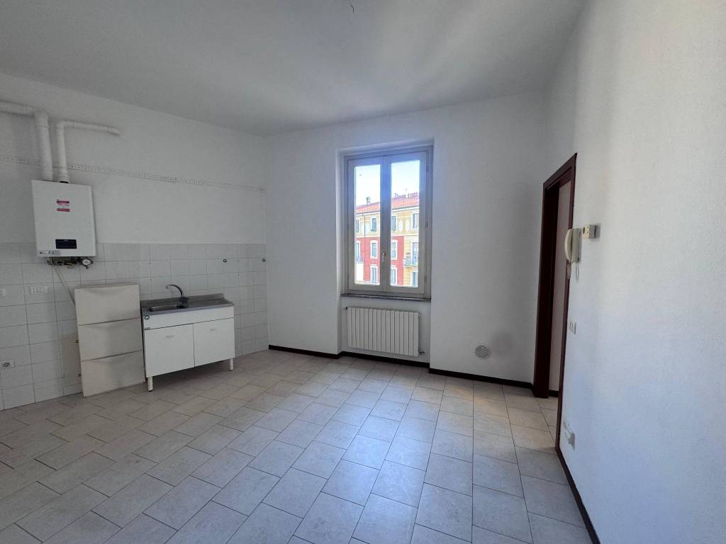 appartamento in affitto a Milano in zona Centro Direzionale