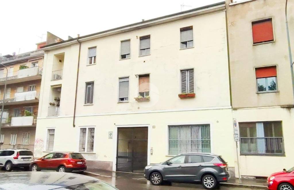 appartamento in affitto a Milano in zona Baggio