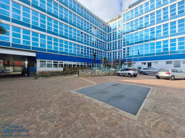 ufficio in affitto a Milano in zona Rogoredo