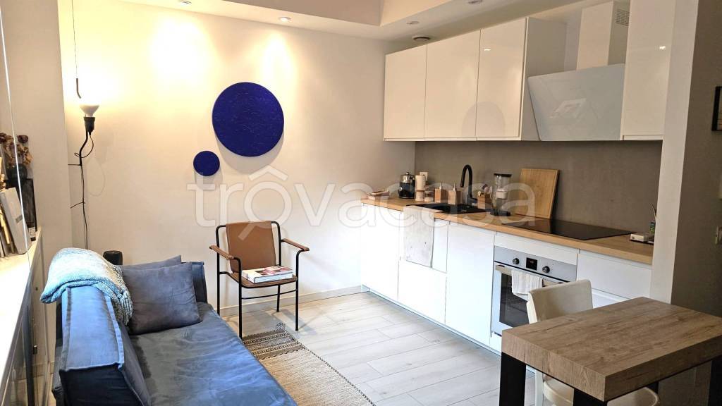 appartamento in affitto a Milano in zona Piazzale Lodi