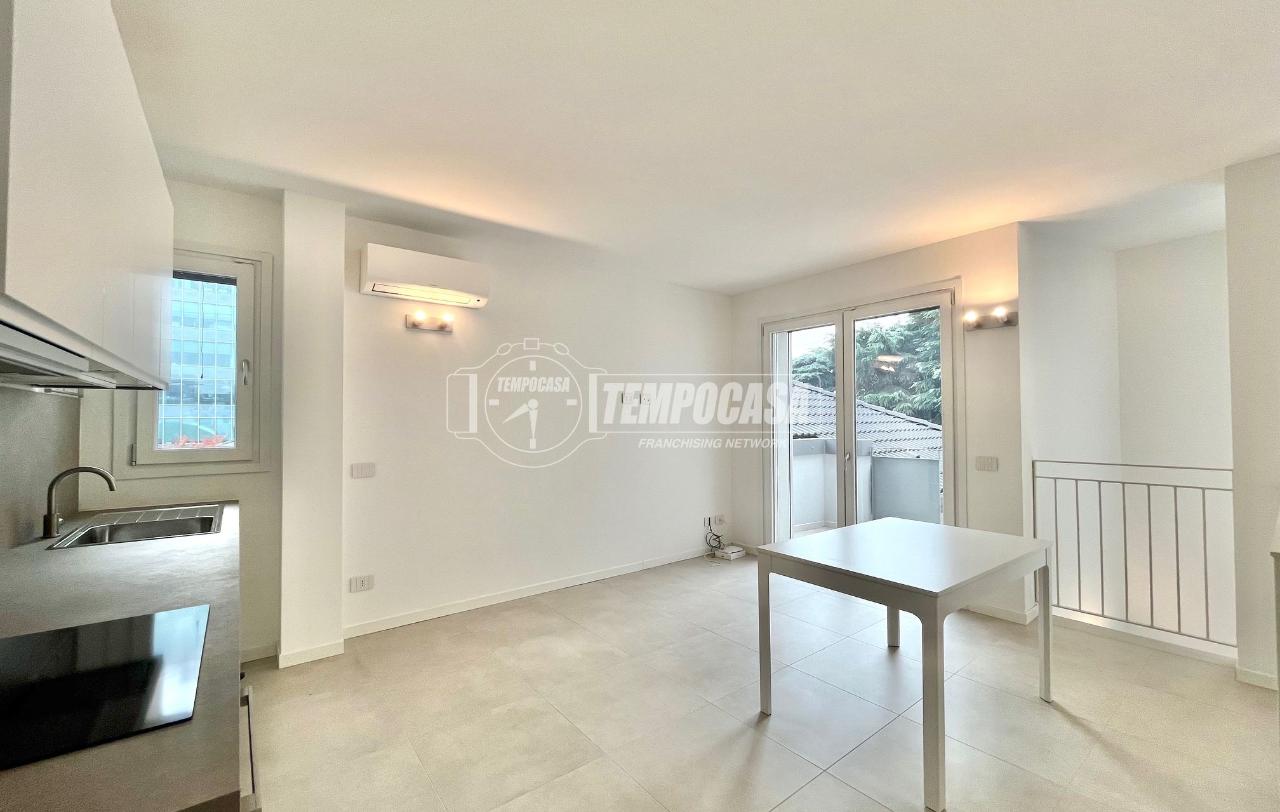 appartamento in affitto a Milano in zona Greco