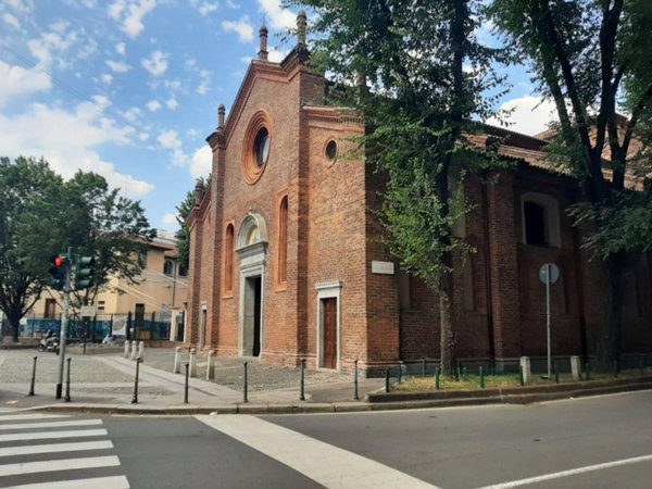 negozio in affitto a Milano in zona Casoretto
