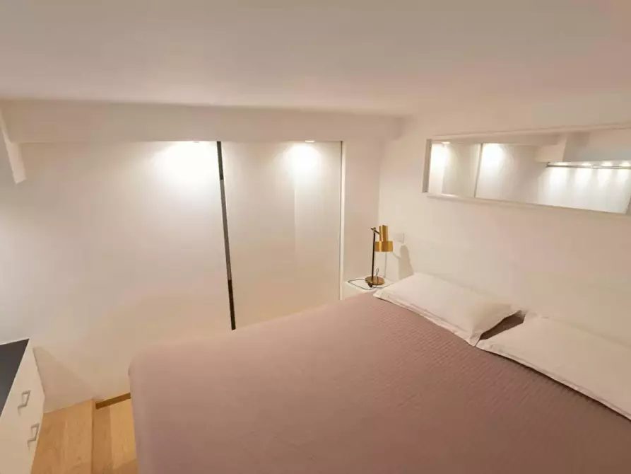 appartamento in affitto a Milano in zona Isola