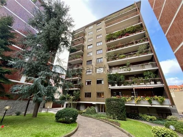 appartamento in affitto a Milano in zona XXII Marzo