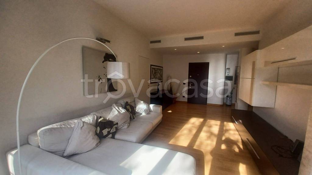 appartamento in affitto a Milano in zona Bocconi