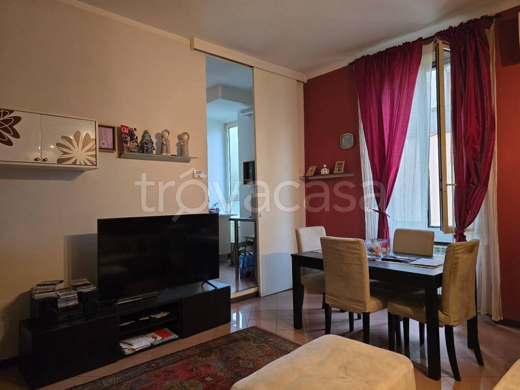 appartamento in affitto a Milano in zona XXII Marzo