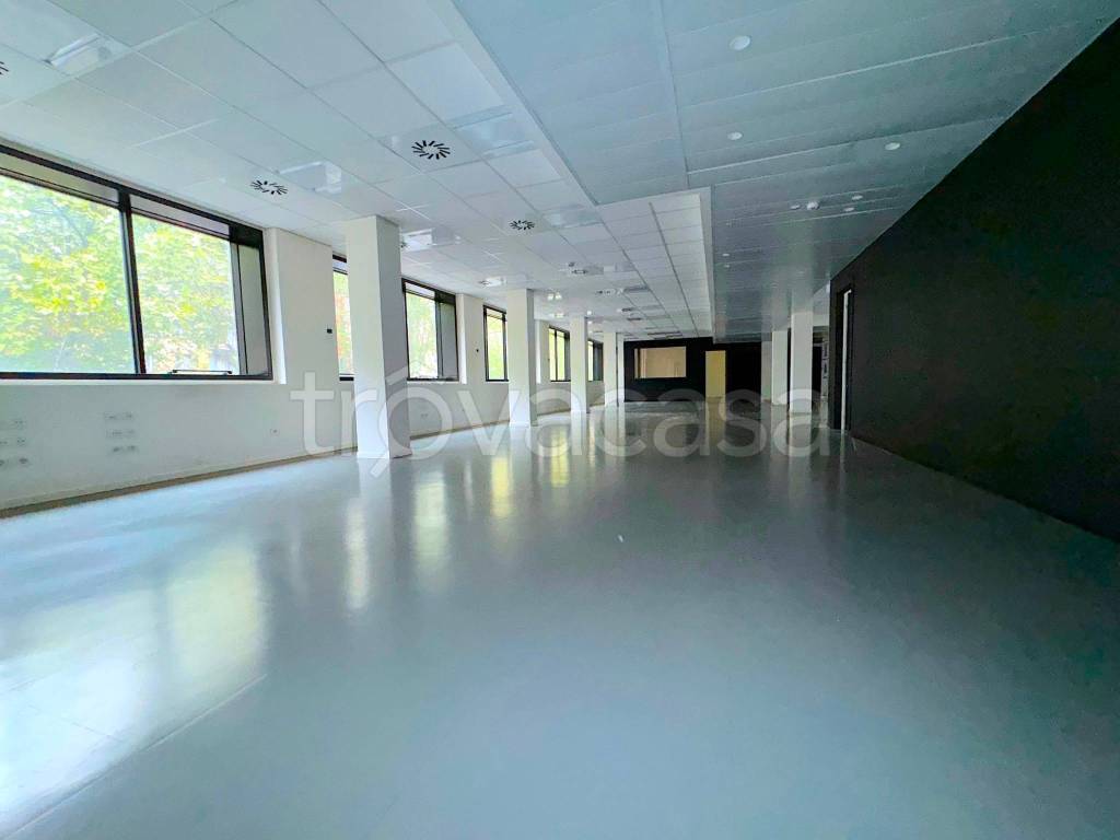 ufficio in affitto a Milano in zona Bovisa