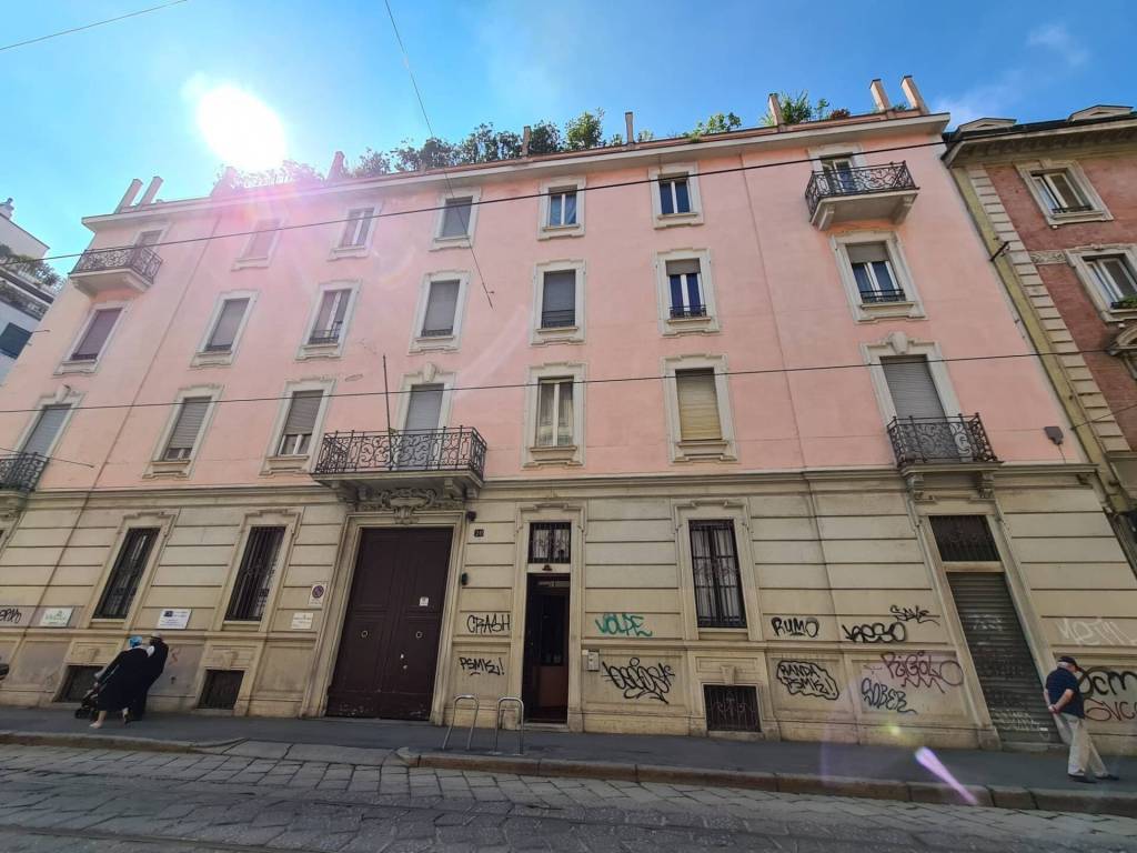 appartamento in affitto a Milano in zona Guastalla