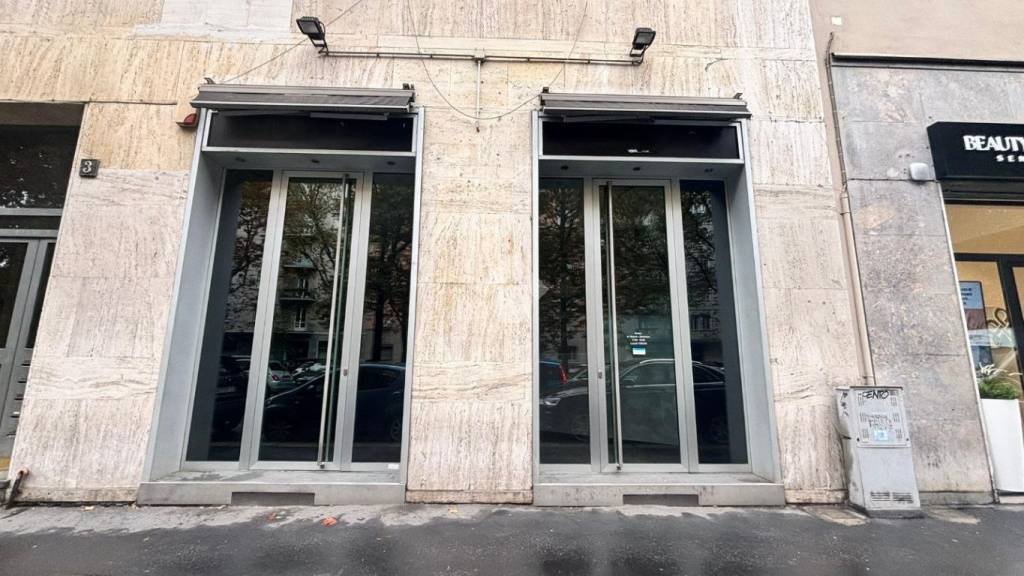 negozio in affitto a Milano in zona Sempione