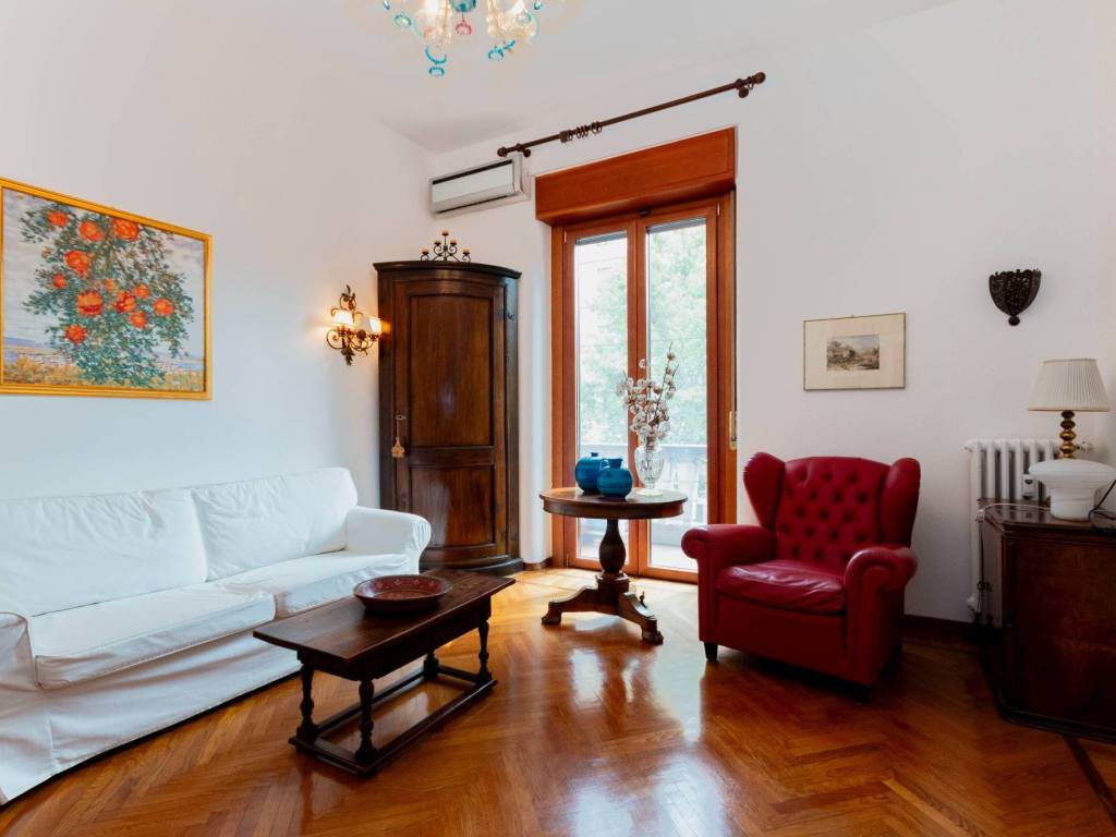 appartamento in affitto a Milano in zona Centro Direzionale