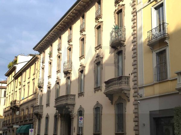 ufficio in affitto a Milano in zona Centro Direzionale
