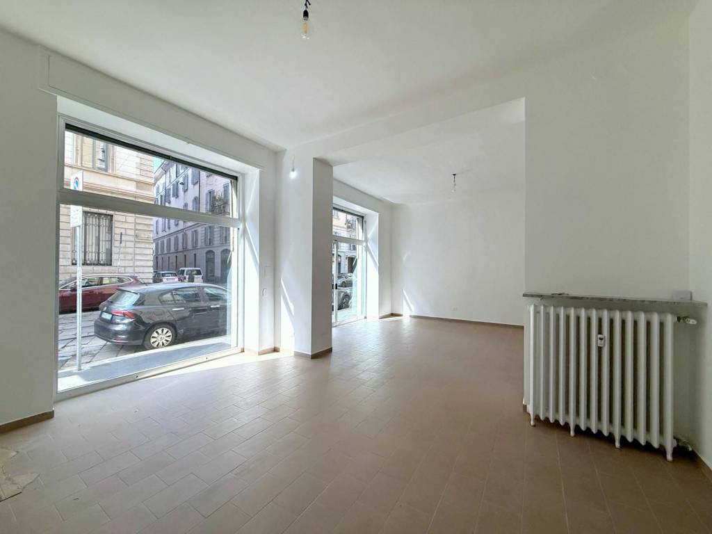 negozio in affitto a Milano in zona Guastalla