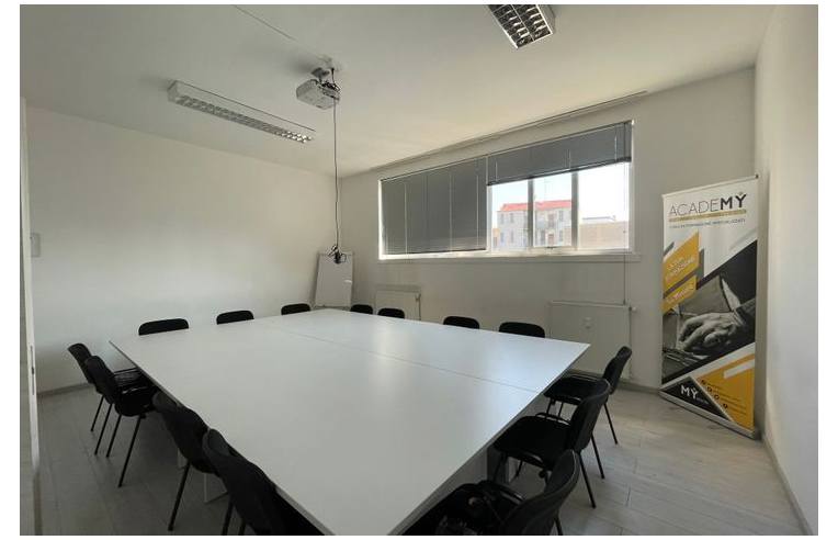 ufficio in affitto a Milano