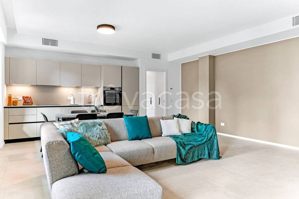 appartamento in affitto a Milano in zona Sempione