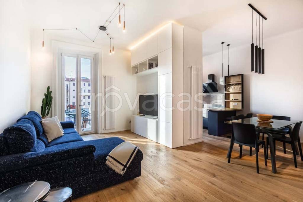 appartamento in affitto a Milano in zona Ponte Seveso