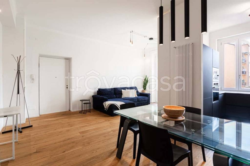 appartamento in affitto a Milano in zona Ponte Seveso