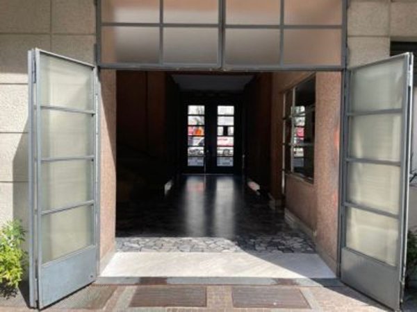 locale di sgombero in affitto a Milano in zona Loreto