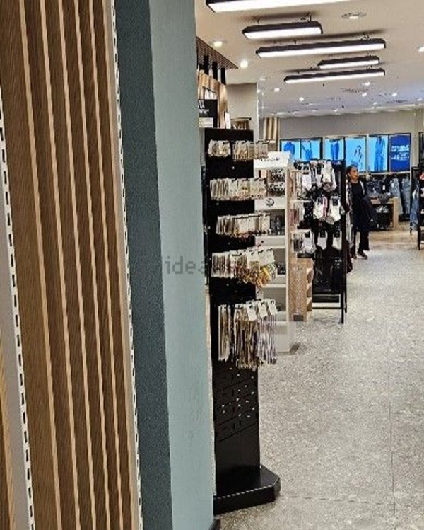 negozio in affitto a Milano in zona Sempione