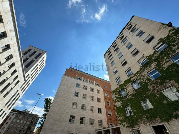 ufficio in affitto a Milano in zona Guastalla
