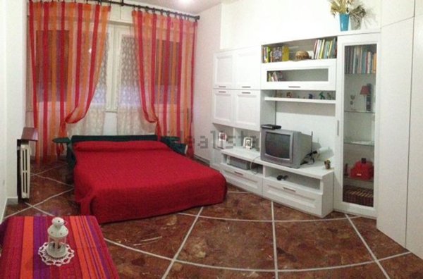 appartamento in affitto a Milano in zona Famagosta