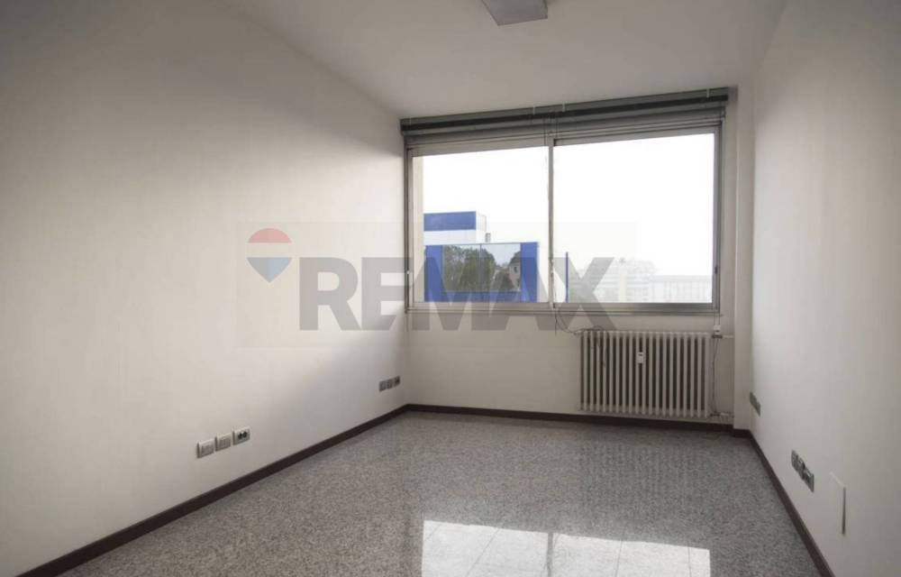 ufficio in affitto a Milano in zona Maciachini