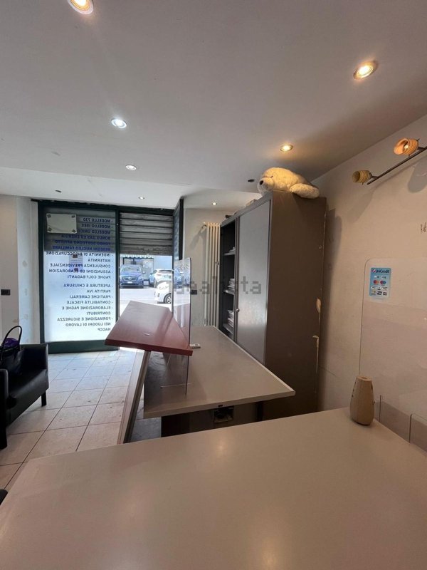 negozio in affitto a Milano in zona Bovisa