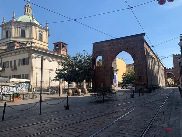 appartamento in affitto a Milano in zona Porta Ticinese
