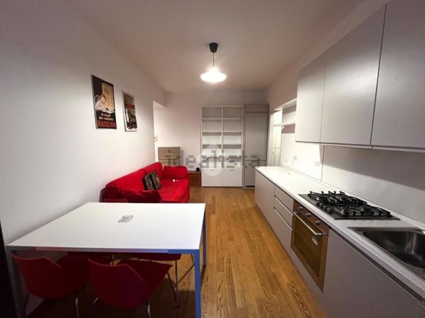 appartamento in affitto a Milano in zona Porta Genova