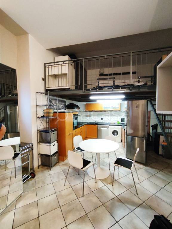 appartamento in affitto a Milano in zona Dergano