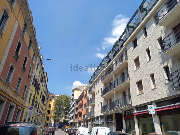 appartamento in affitto a Milano in zona Cinque Giornate