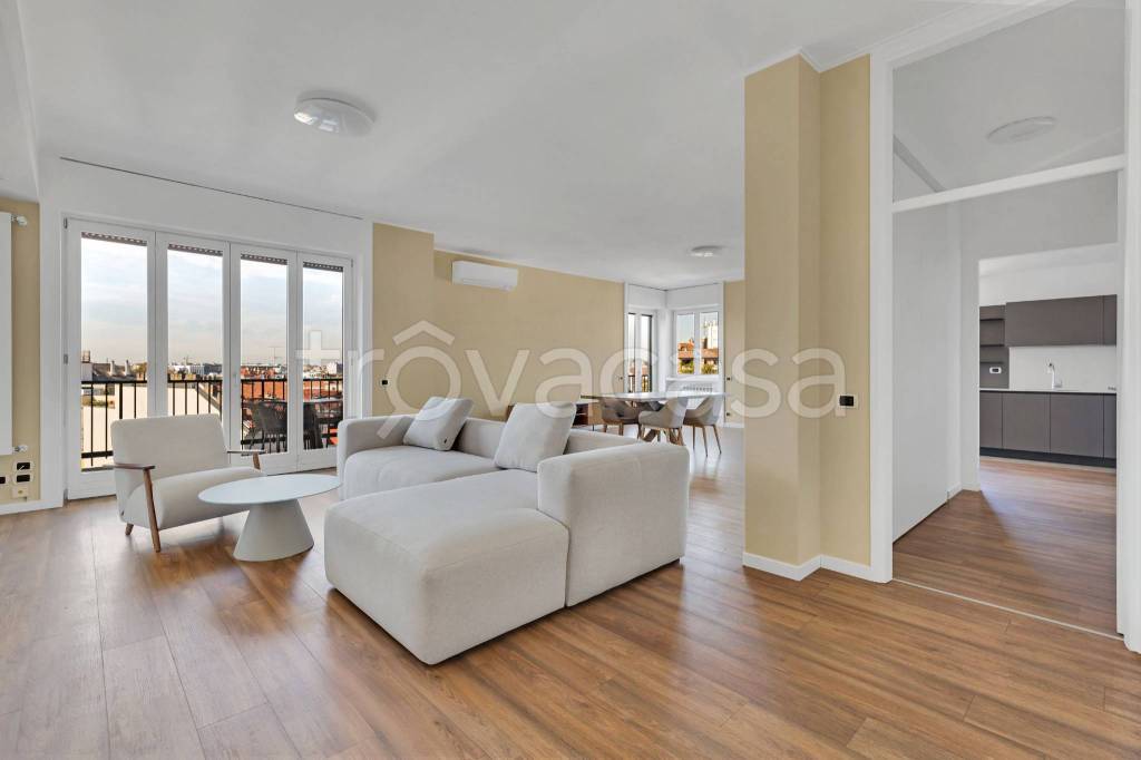 appartamento in affitto a Milano in zona Porta Genova