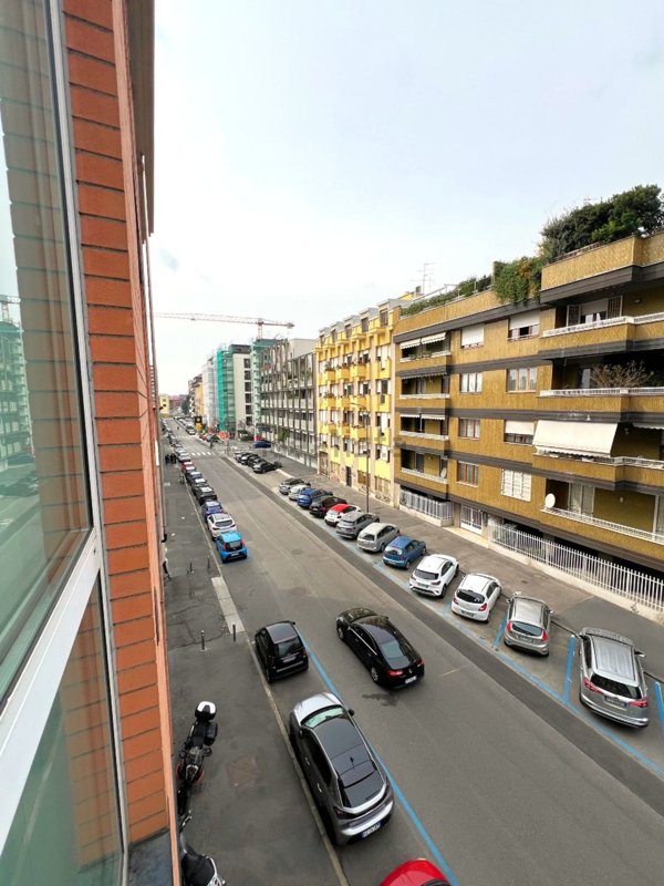 ufficio in affitto a Milano in zona Lorenteggio