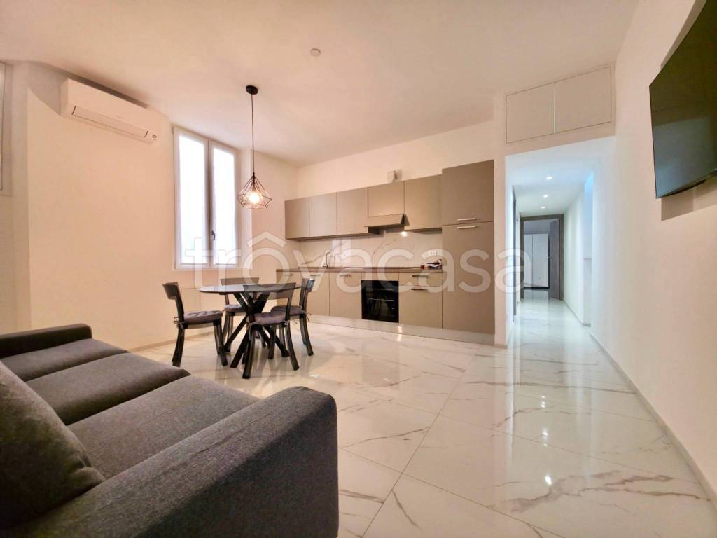 appartamento in affitto a Milano in zona Sempione