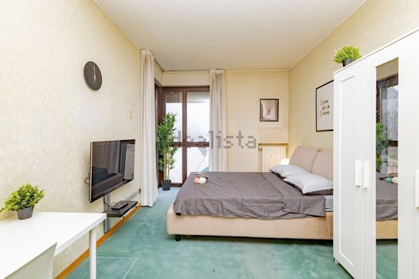 appartamento in affitto a Milano in zona Bullona