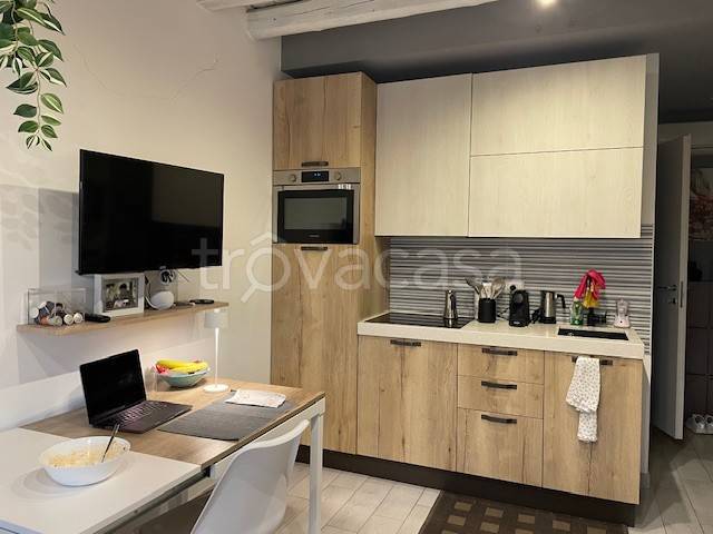 appartamento in affitto a Milano in zona Porta Genova