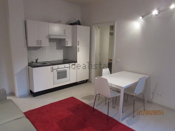 appartamento in affitto a Milano in zona Lorenteggio