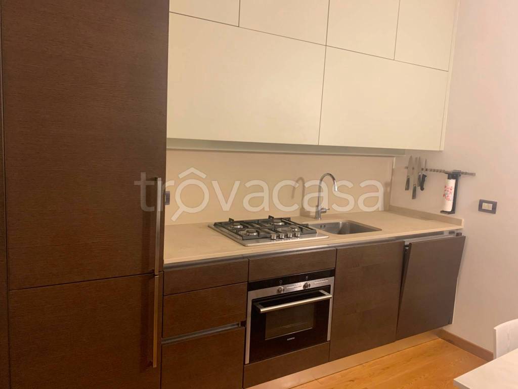 appartamento in affitto a Milano in zona Solari