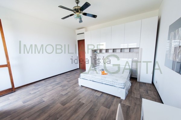 appartamento in affitto a Milano in zona Lorenteggio