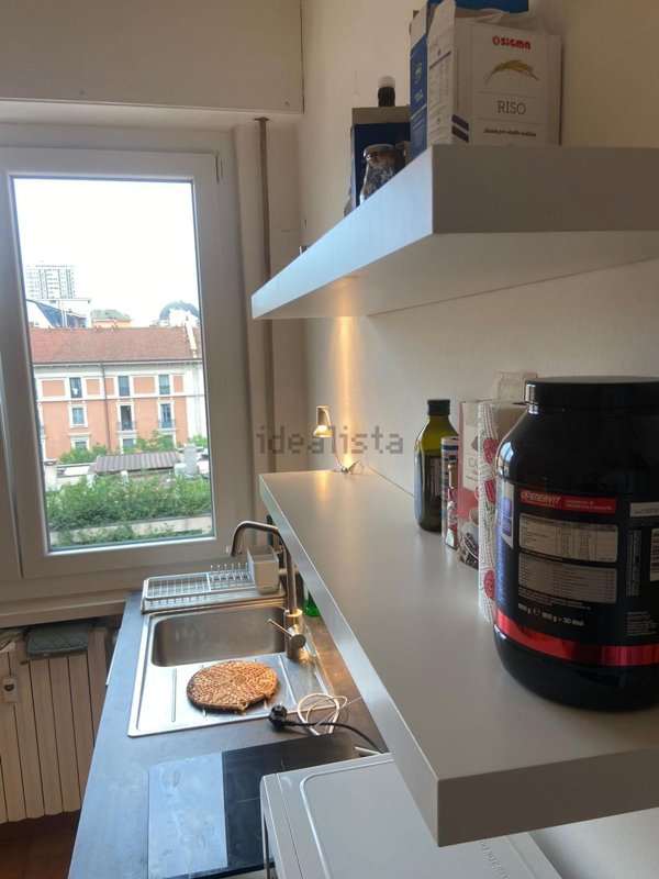 appartamento in affitto a Milano in zona Bocconi