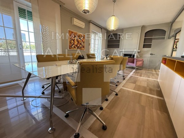 ufficio in affitto a Milano in zona Centro Direzionale