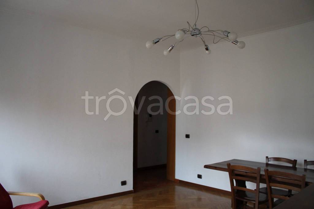 appartamento in affitto a Milano in zona Corvetto