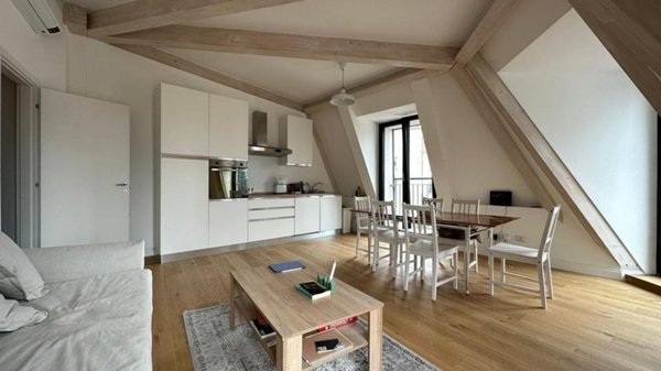 appartamento in affitto a Milano in zona Isola