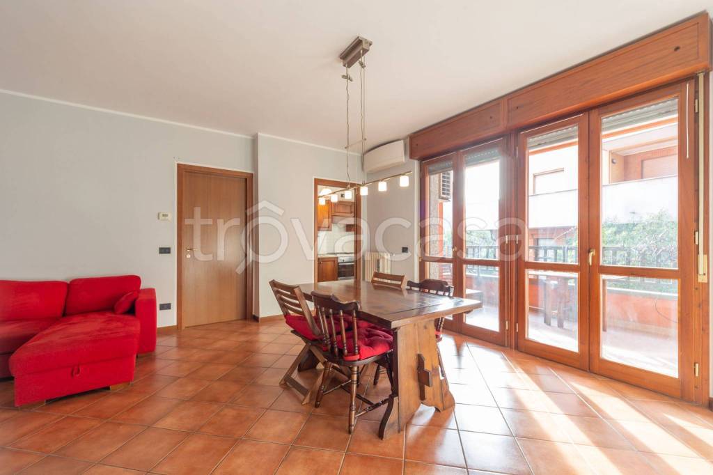 appartamento in affitto a Milano in zona Vigentino