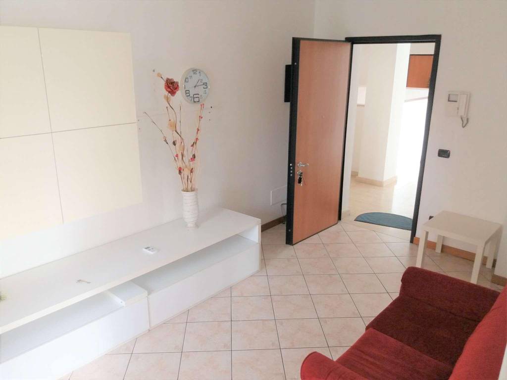 appartamento in affitto a Milano in zona Vigentino