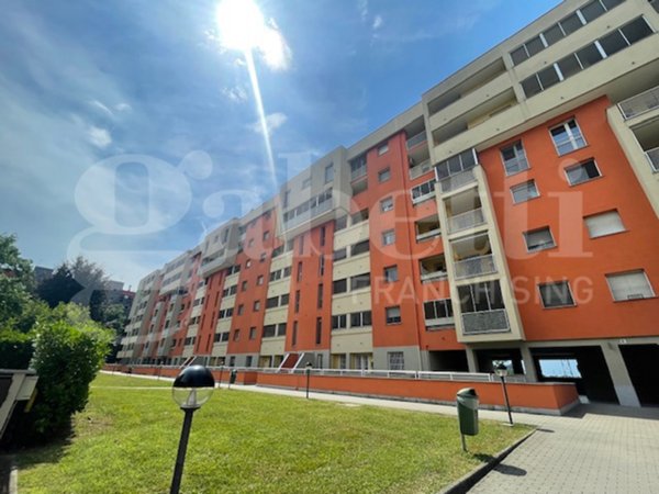 appartamento in affitto a Milano in zona Famagosta