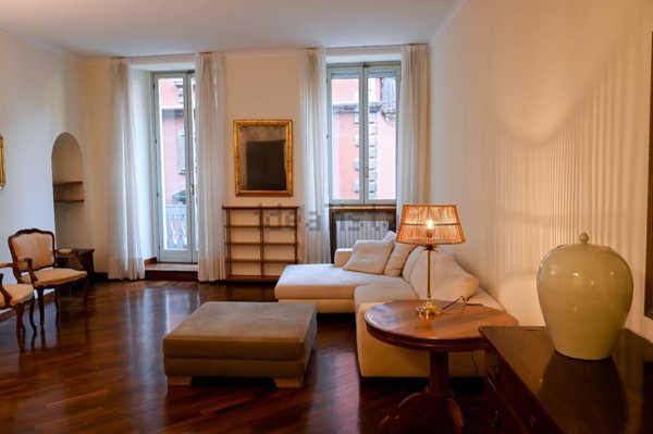 appartamento in affitto a Milano in zona Sant'Ambrogio