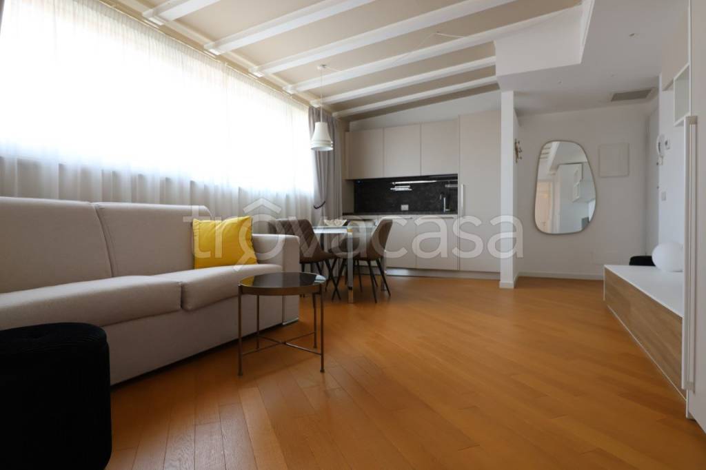 appartamento in affitto a Milano in zona Centro Storico