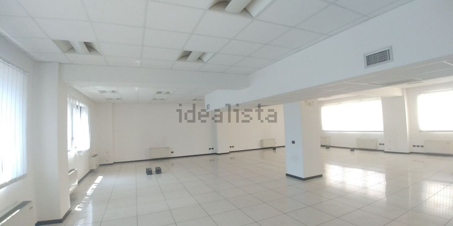 ufficio in affitto a Milano in zona Gallaratese