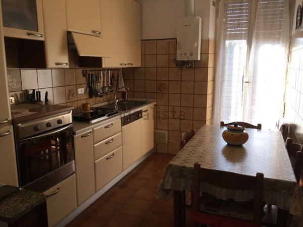 appartamento in affitto a Milano in zona Famagosta